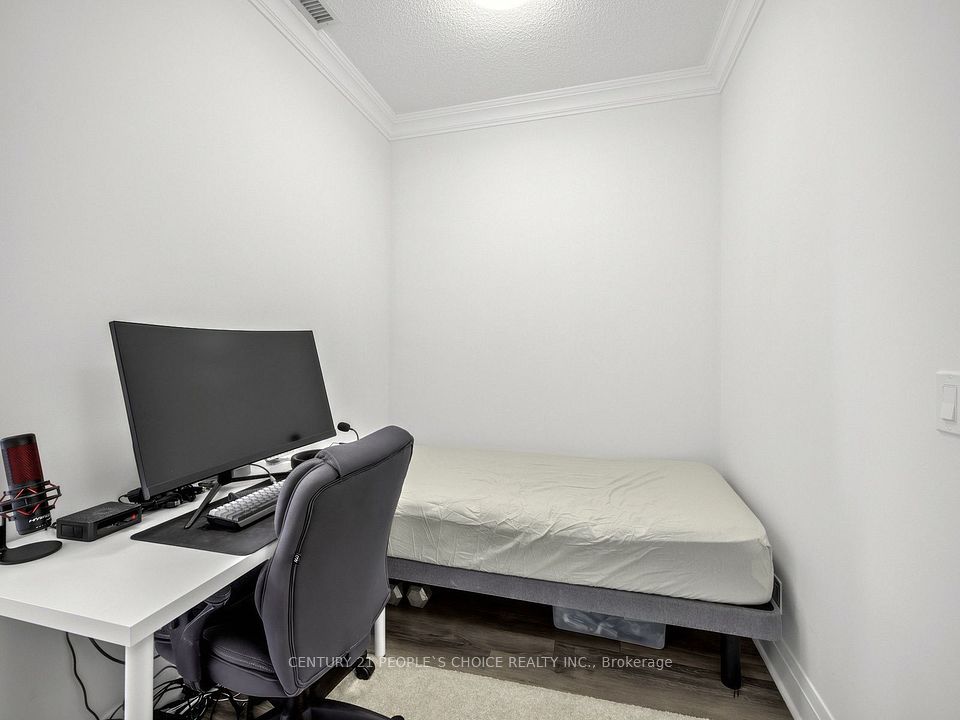 17 Zorra Street 207, Toronto, ON M8Z 0C8 10
