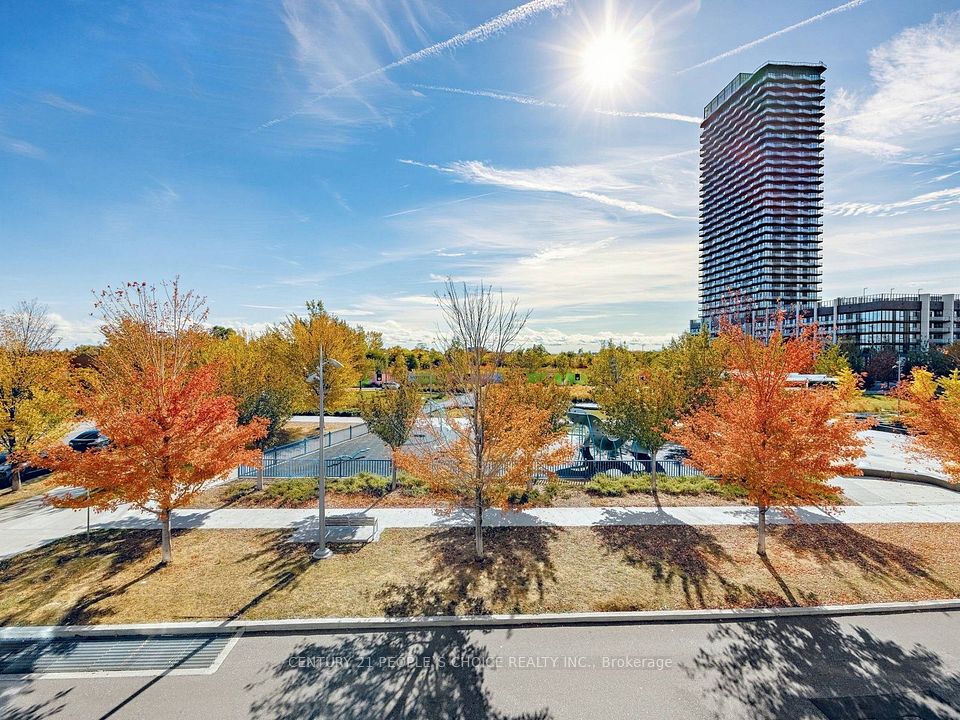 17 Zorra Street 207, Toronto, ON M8Z 0C8 19