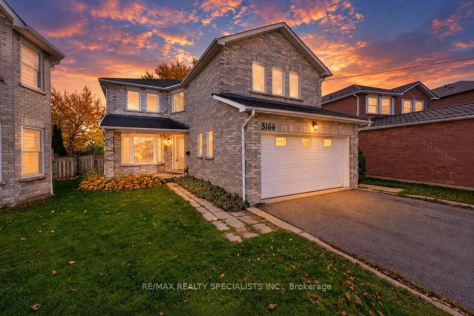 3166 SHADETREE Drive MAIN & 2ND, Mississauga, ON L5N 6P3 2