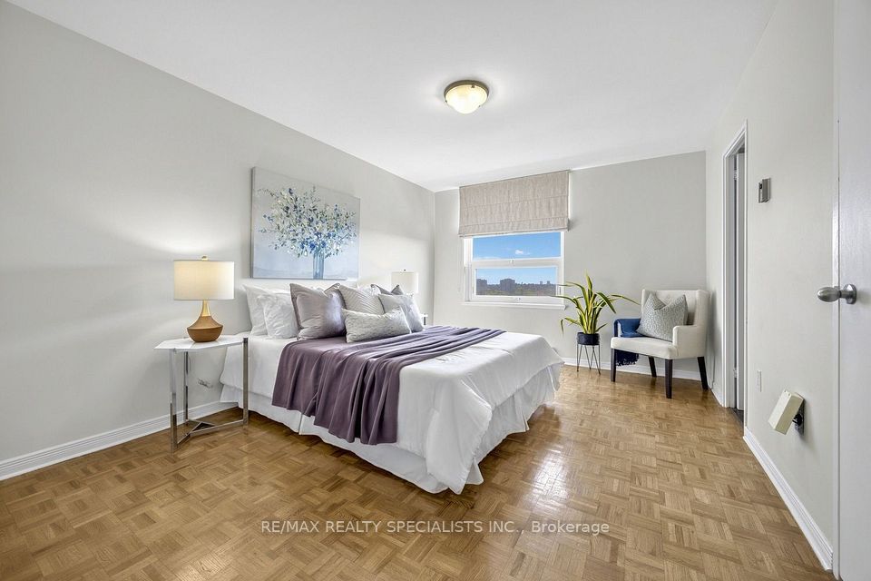 61 Richview Road 609, Toronto, ON M9A 4B5 21