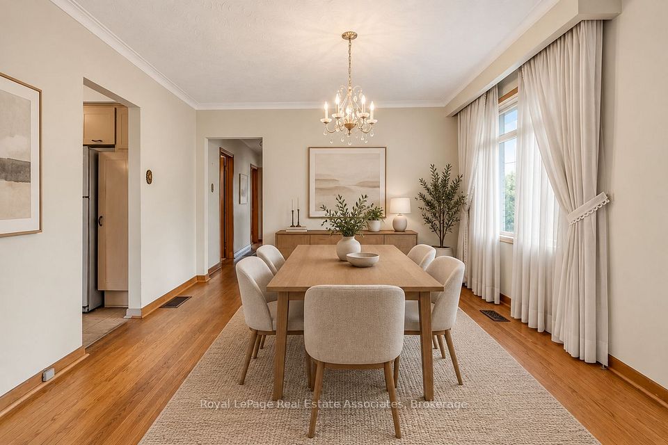 59 Stapleton Drive, Toronto, ON M9R 2Z8 12