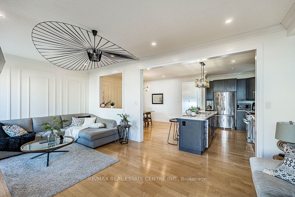 10 Mincing Trail, Brampton, ON L7A 4T6 16