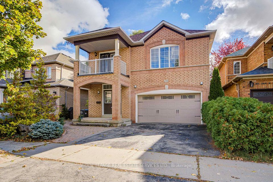 Detached at 3784 Oland Drive, Mississauga, ON L5M 6M7