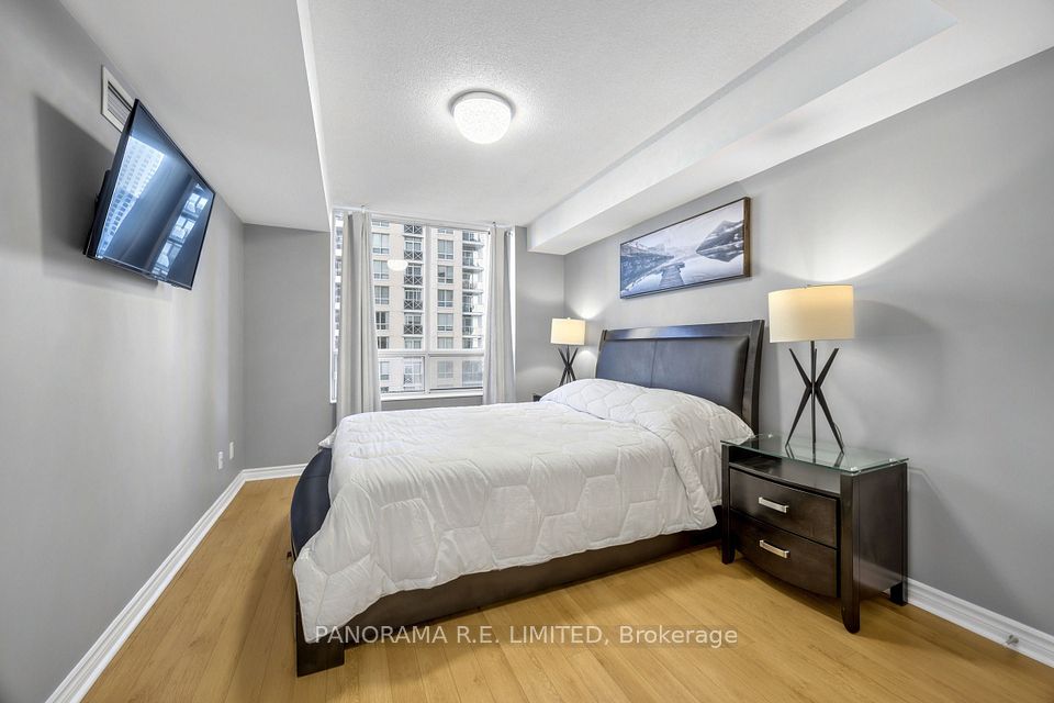 5233 Dundas Street W 723, Toronto, ON M9B 6M1 15