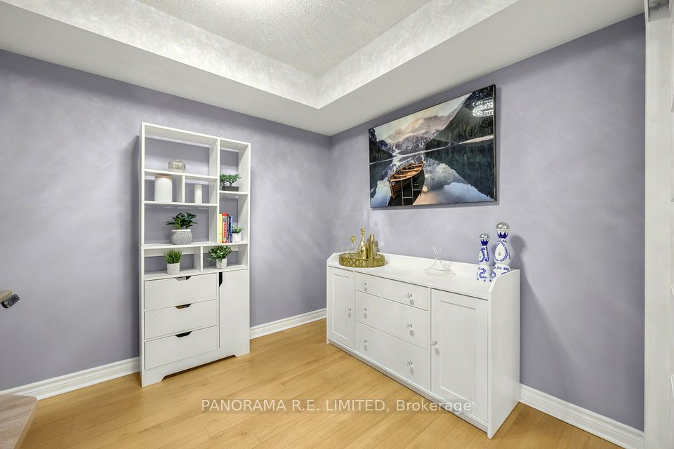 5233 Dundas Street W 723, Toronto, ON M9B 6M1 13