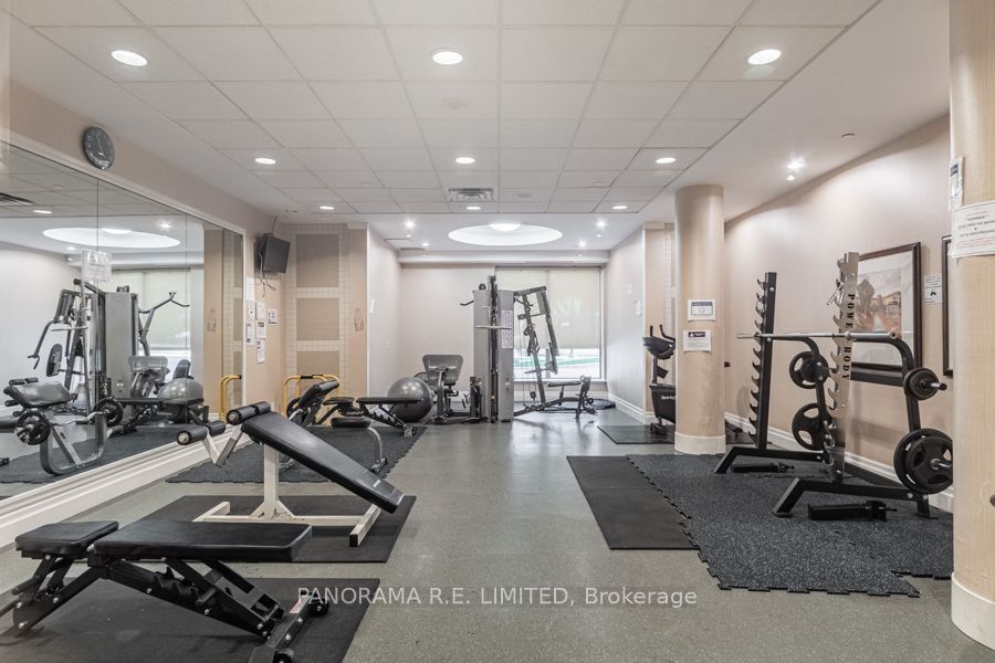 5233 Dundas Street W 723, Toronto, ON M9B 6M1 23