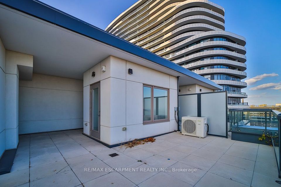 2530 Eglinton Avenue W 102, Mississauga, ON L5M 0Z5 20