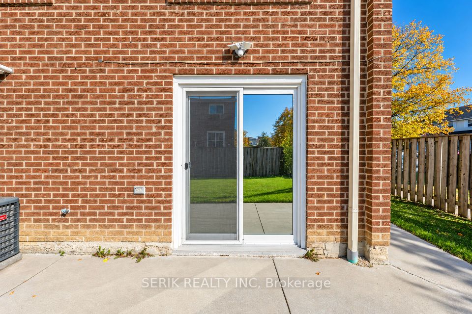 2 Rusthall Way, Brampton, ON L6V 3R6 25