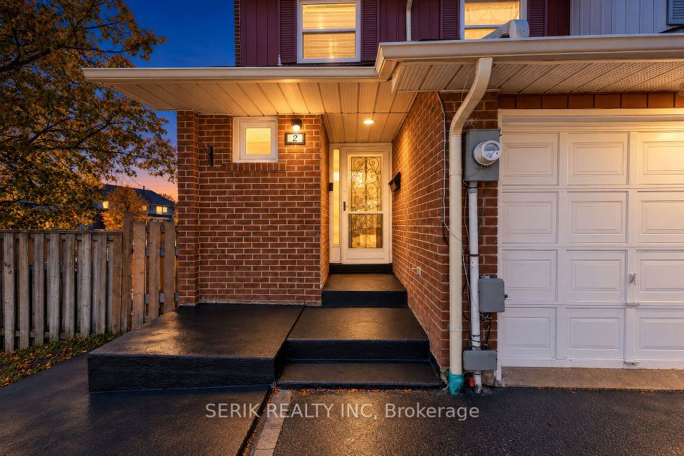 2 Rusthall Way, Brampton, ON L6V 3R6 6
