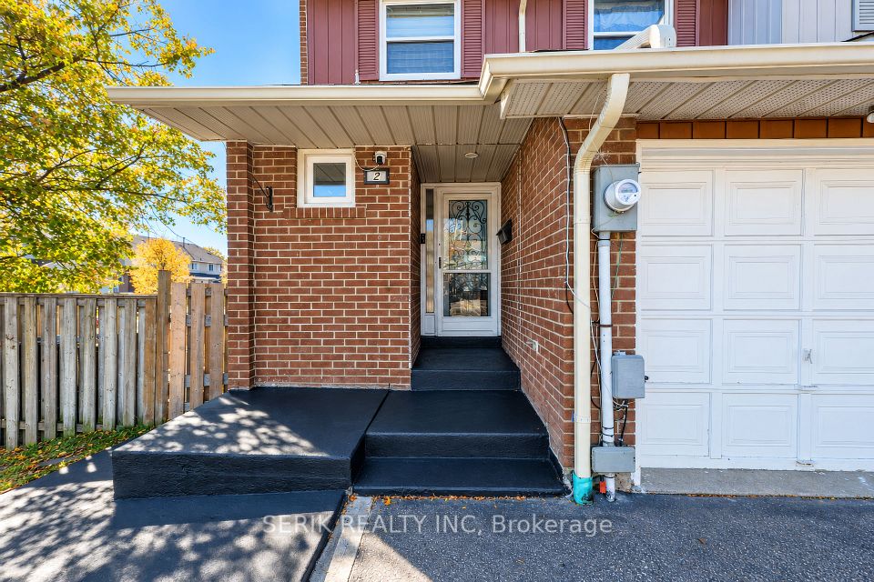 2 Rusthall Way, Brampton, ON L6V 3R6 3