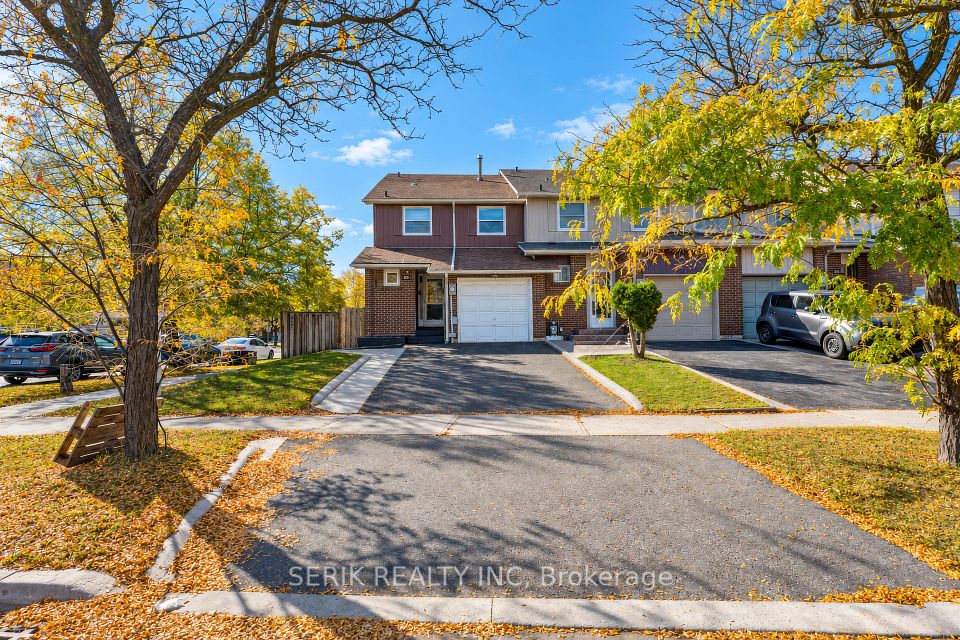 Att/Row/Townhouse at 2 Rusthall Way, Brampton, ON L6V 3R6