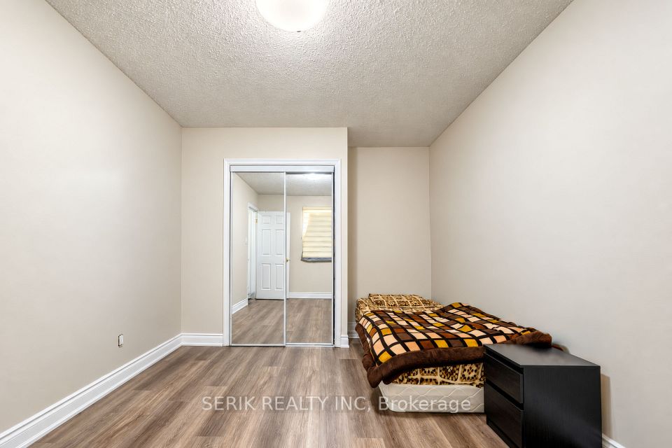 2 Rusthall Way, Brampton, ON L6V 3R6 11
