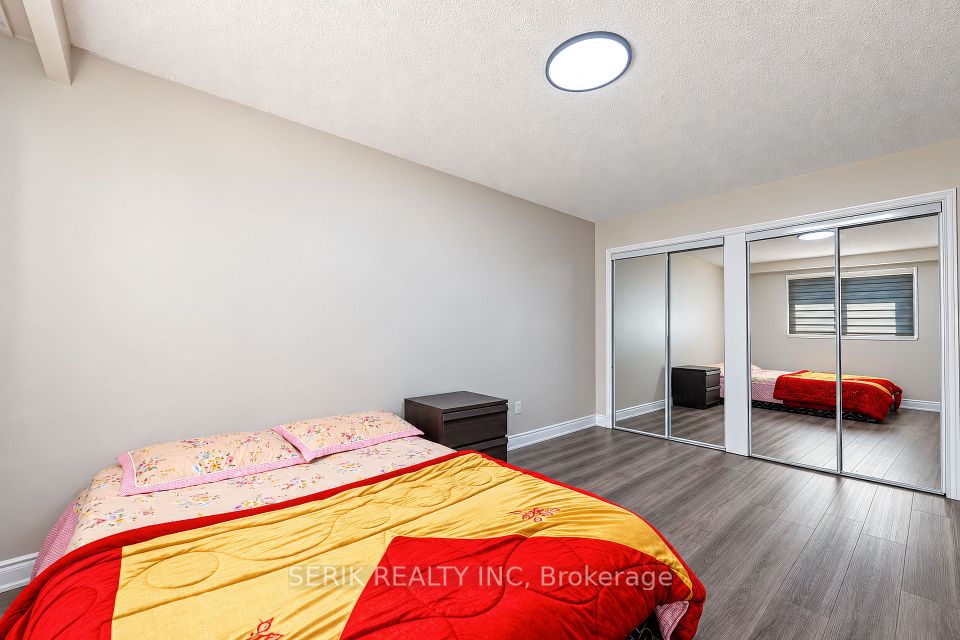 2 Rusthall Way, Brampton, ON L6V 3R6 17