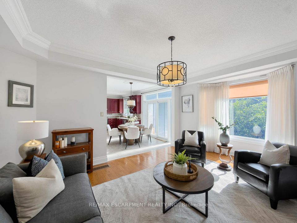 1396 Thorncrest Crescent, Oakville, ON L6M 3Y9 15