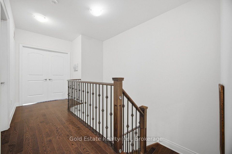 15 Dairymaid Road, Brampton, ON L6X 5P6 21