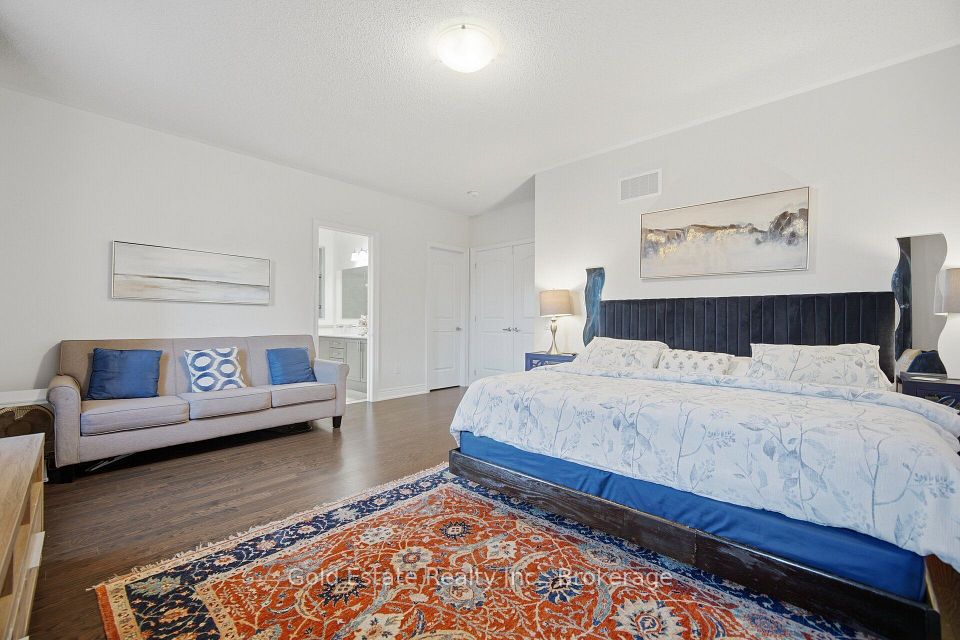 15 Dairymaid Road, Brampton, ON L6X 5P6 24