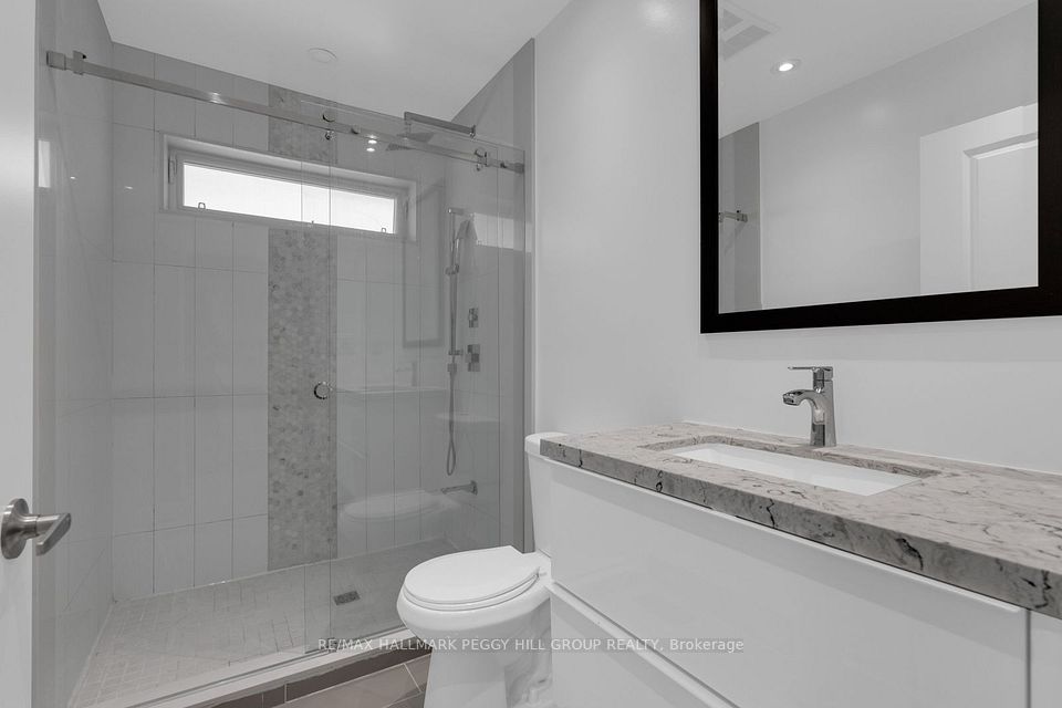 26 Celestine Drive, Toronto, ON M9R 3N1 9