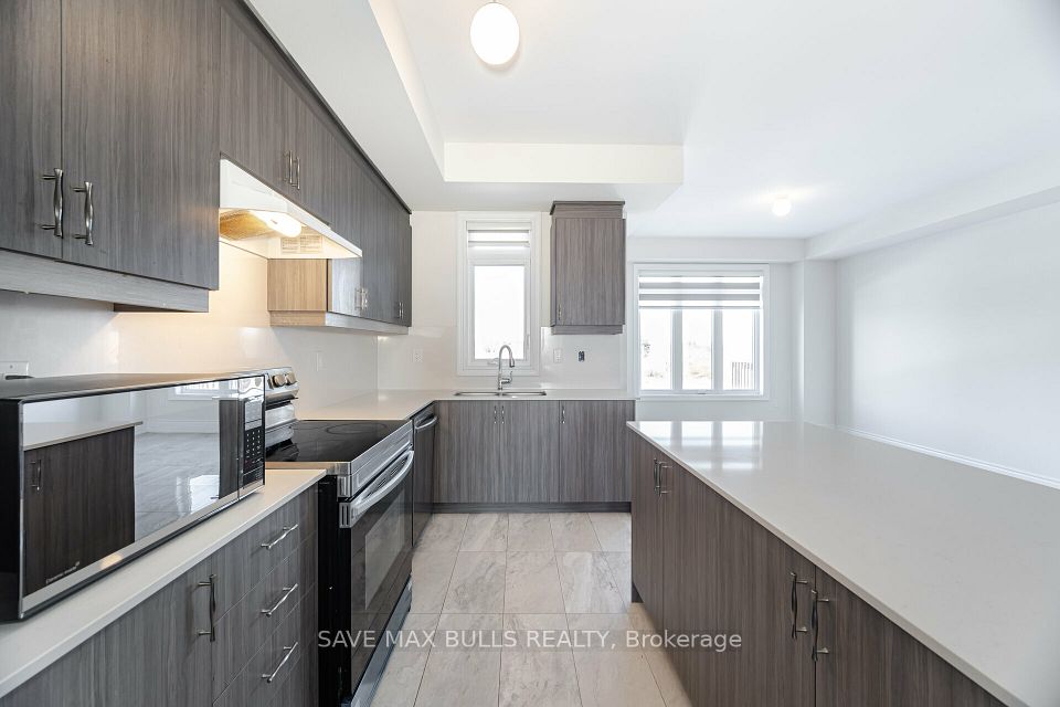 26 Foxsparrow Road, Brampton, ON L6R 4E1 14