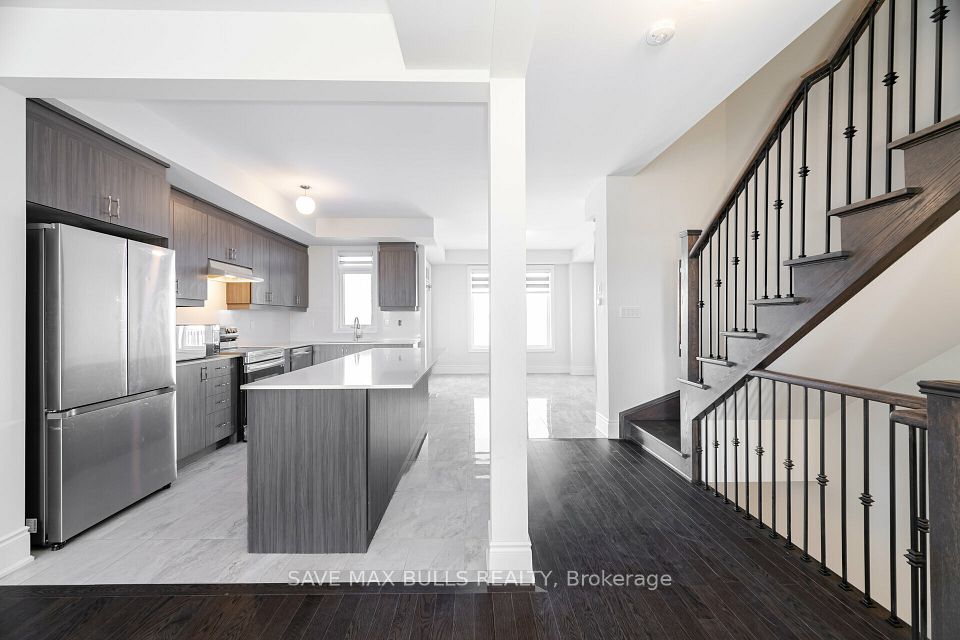 26 Foxsparrow Road, Brampton, ON L6R 4E1 12