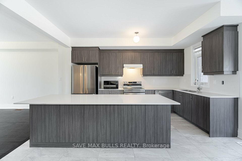 26 Foxsparrow Road, Brampton, ON L6R 4E1 13