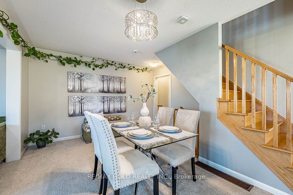 102 Decker Hollow Circle, Brampton, ON L6X 0L5 22