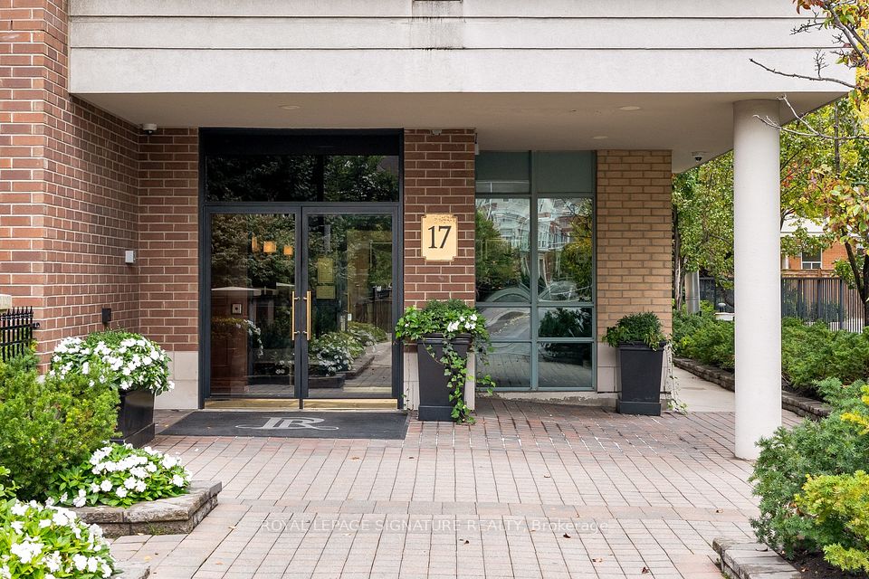 17 Michael Power Place 601, Toronto, ON M9A 5G5 17
