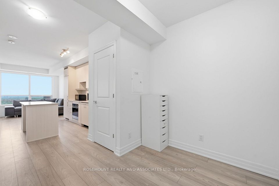 36 Elm Drive W 5, Mississauga, ON L5B 0N3 17