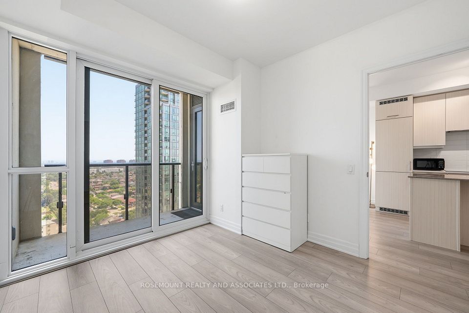 36 Elm Drive W 5, Mississauga, ON L5B 0N3 18