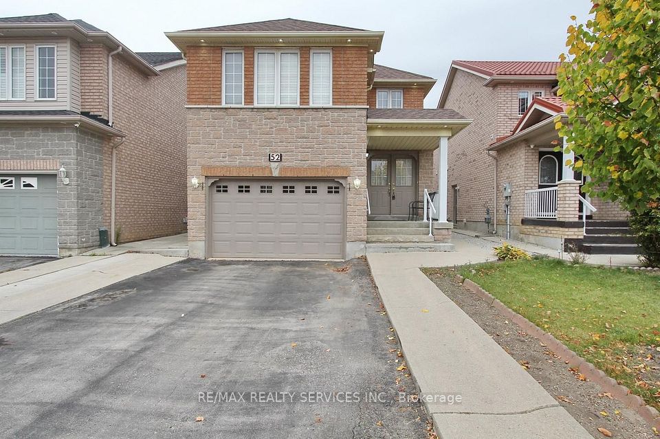 Detached at 52 Lennon Trail, Brampton, ON L6Y 5P7