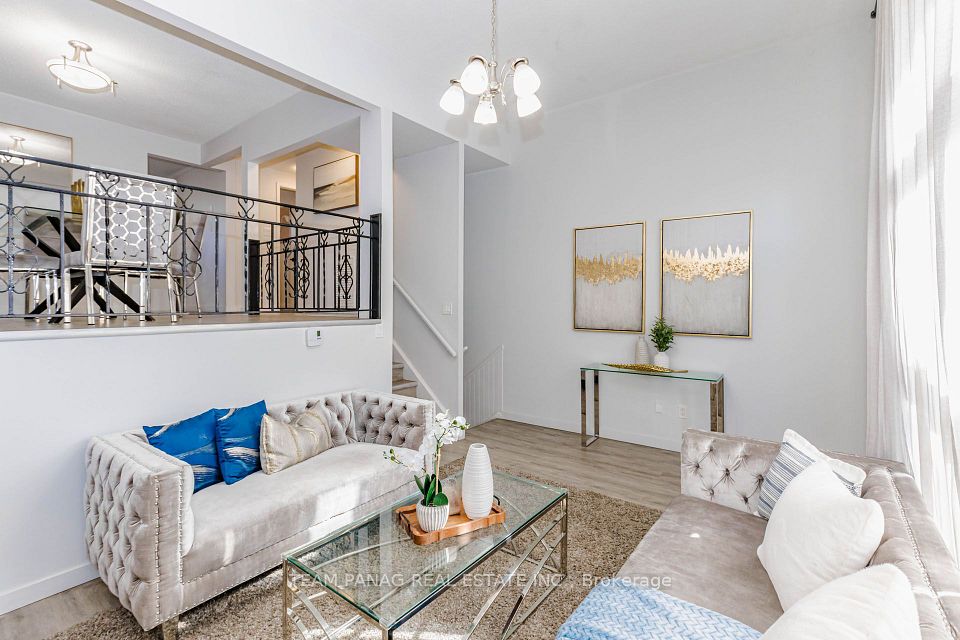 28 Briar Path, Brampton, ON L6T 2A2 12