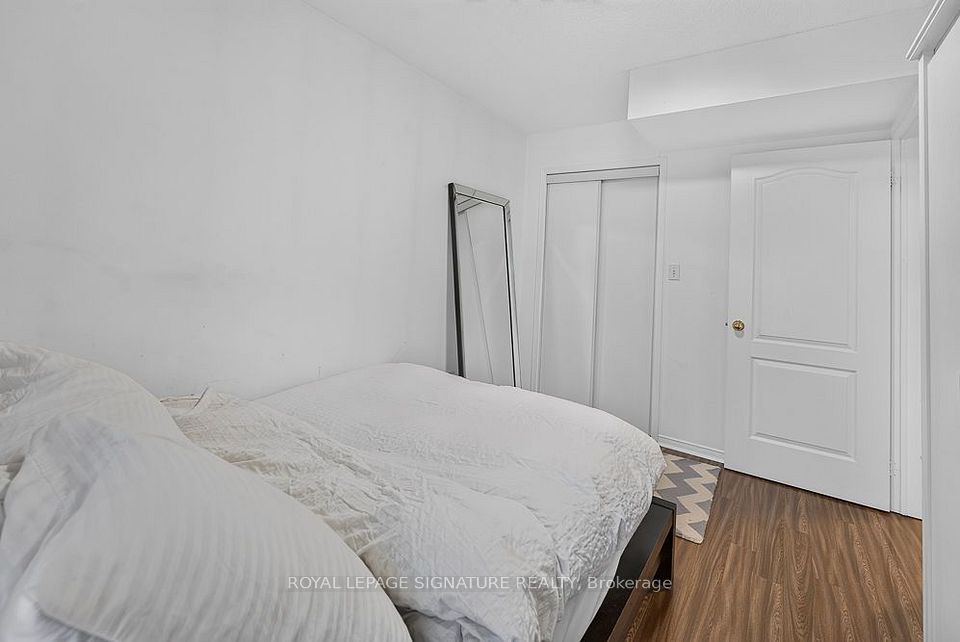 3055 Elmcreek Road 23, Mississauga, ON L5B 4J9 13