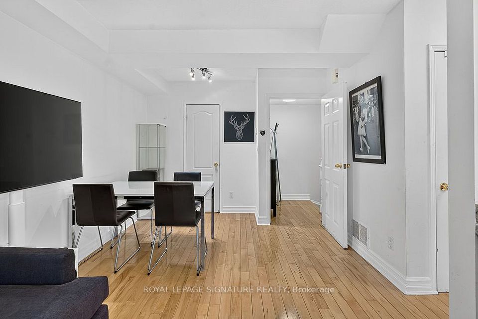 3055 Elmcreek Road 23, Mississauga, ON L5B 4J9 6
