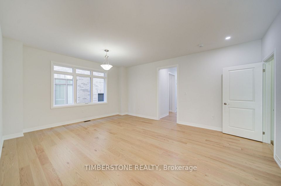 25 Raja Street, Brampton, ON L6P 4R8 9