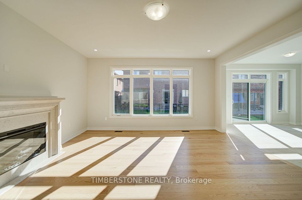 25 Raja Street, Brampton, ON L6P 4R8 12