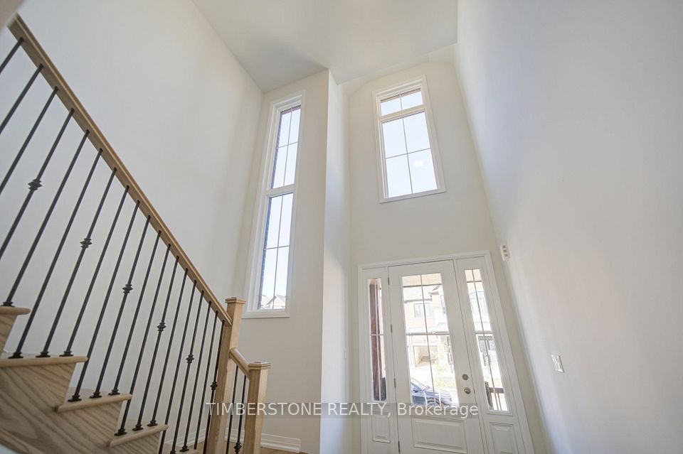 25 Raja Street, Brampton, ON L6P 4R8 4