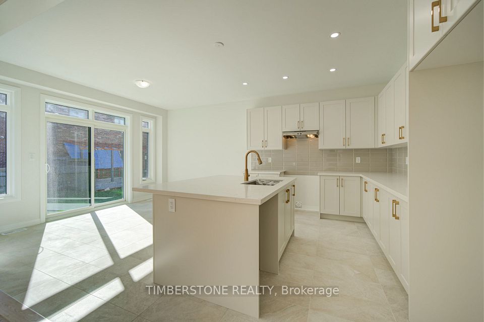 25 Raja Street, Brampton, ON L6P 4R8 17