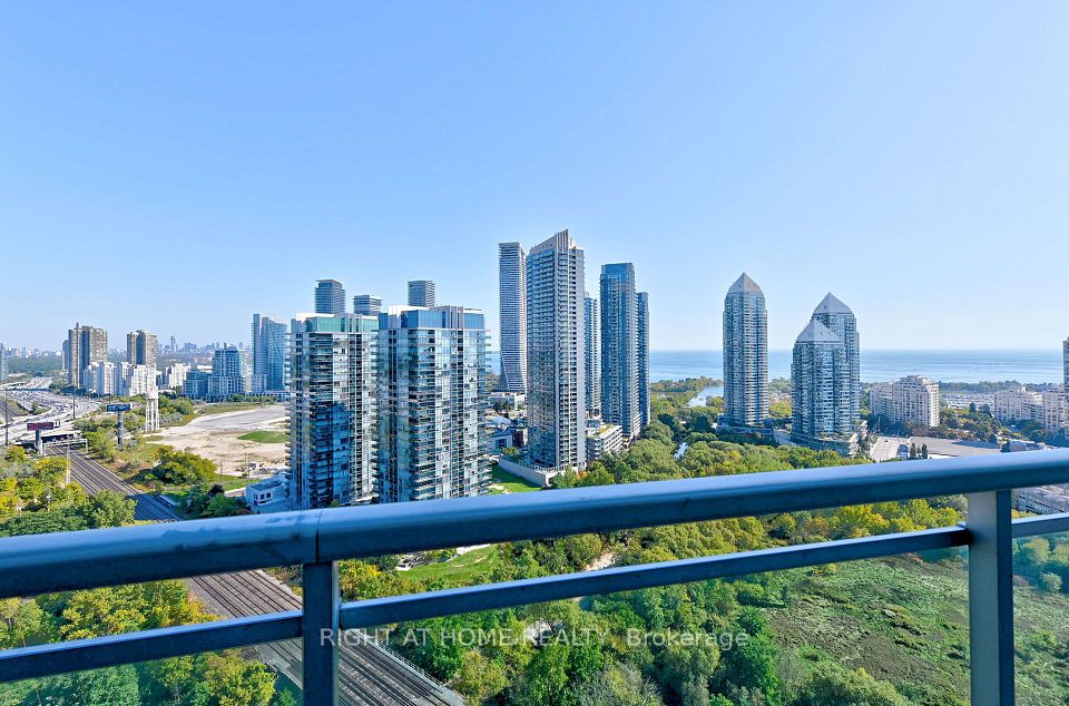 155 Legion Road N 2704, Toronto, ON M8Y 0A7 25
