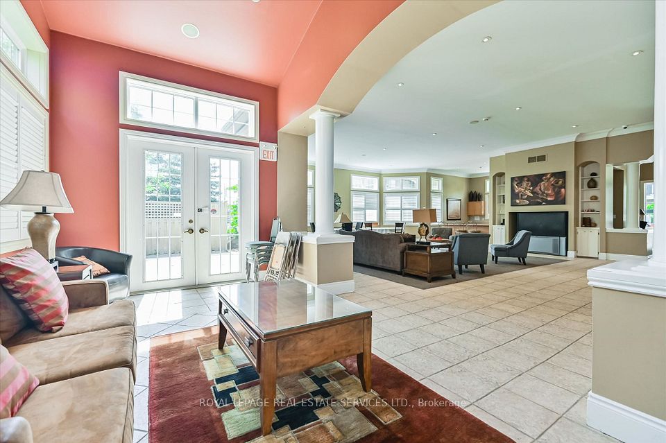 2045 Appleby Line 408, Burlington, ON L7L 7G9 24