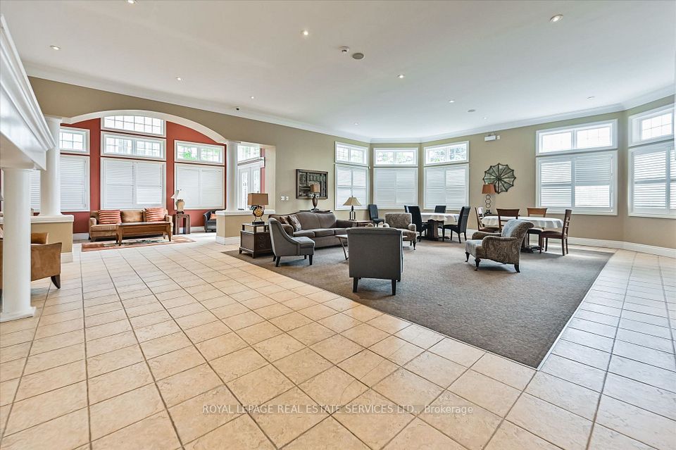 2045 Appleby Line 408, Burlington, ON L7L 7G9 25