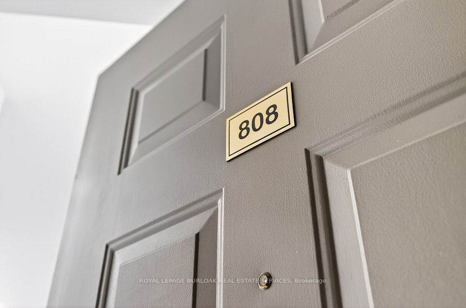 5070 Pinedale Avenue 808, Burlington, ON L7L 5V6 3