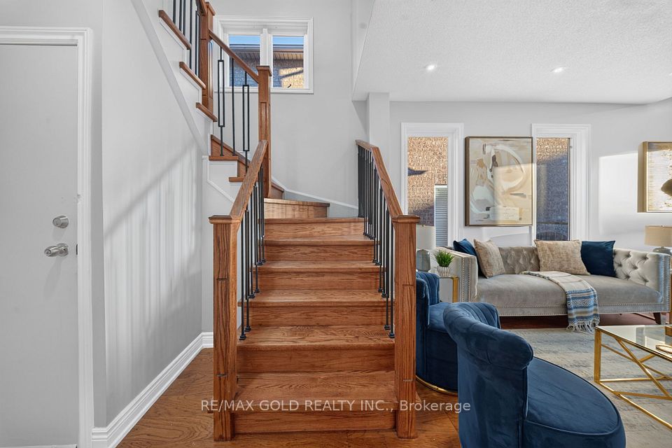 57 Harbourtown Crescent, Brampton, ON L6V 4P5 20