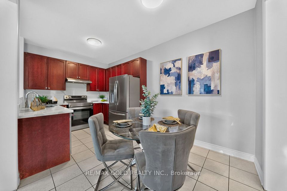 57 Harbourtown Crescent, Brampton, ON L6V 4P5 11