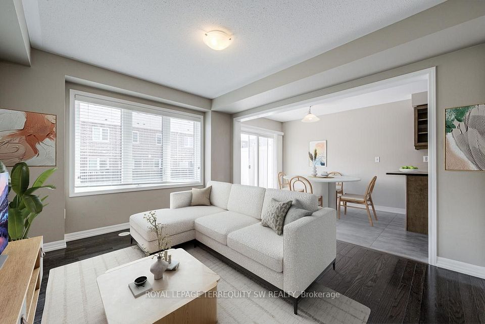 248 Ellen Davidson Drive, Oakville, ON L6M 0V2 2