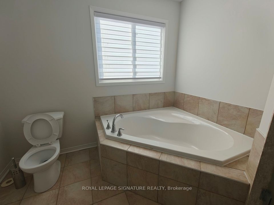 6602 Opera Glass Crescent, Mississauga, ON L5W 1R8 19