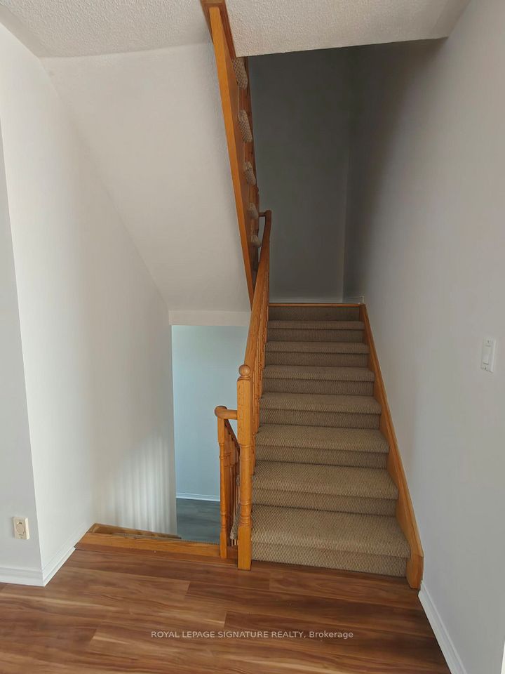 6602 Opera Glass Crescent, Mississauga, ON L5W 1R8 24