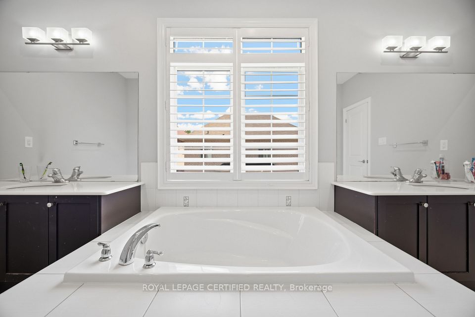 8833 Creditview Road, Brampton, ON L6Y 0X3 21