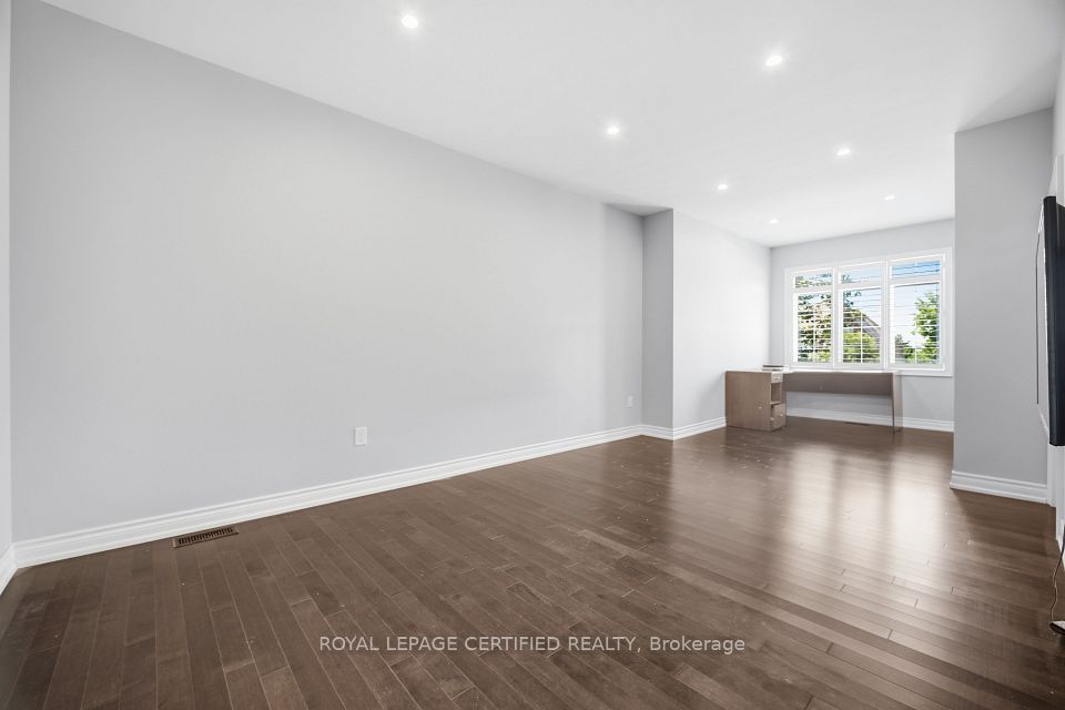 8833 Creditview Road, Brampton, ON L6Y 0X3 23