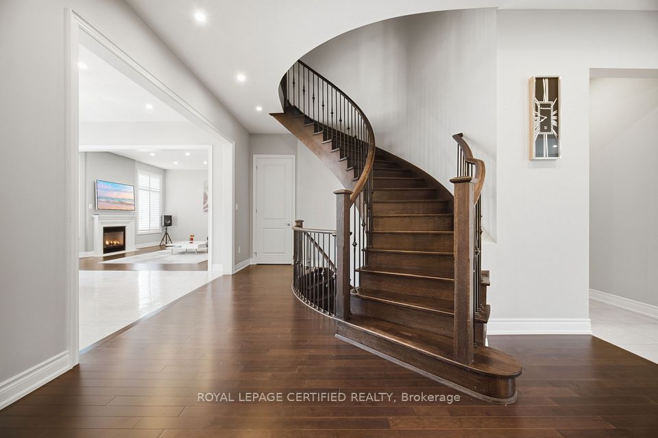 8833 Creditview Road, Brampton, ON L6Y 0X3 18