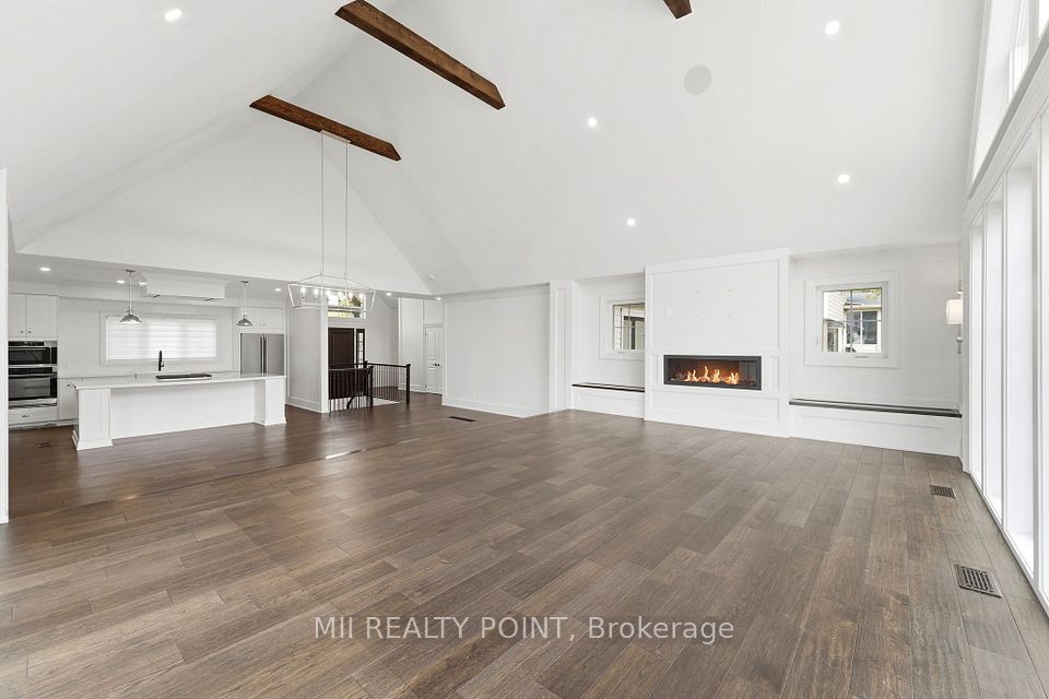 881 Danforth Place, Burlington, ON L7T 1S1 7