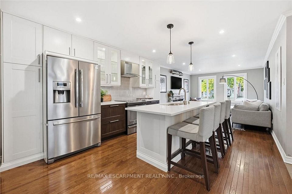 2355 Crescent Middlesmoor Crescent, Burlington, ON L7P 3X4 7